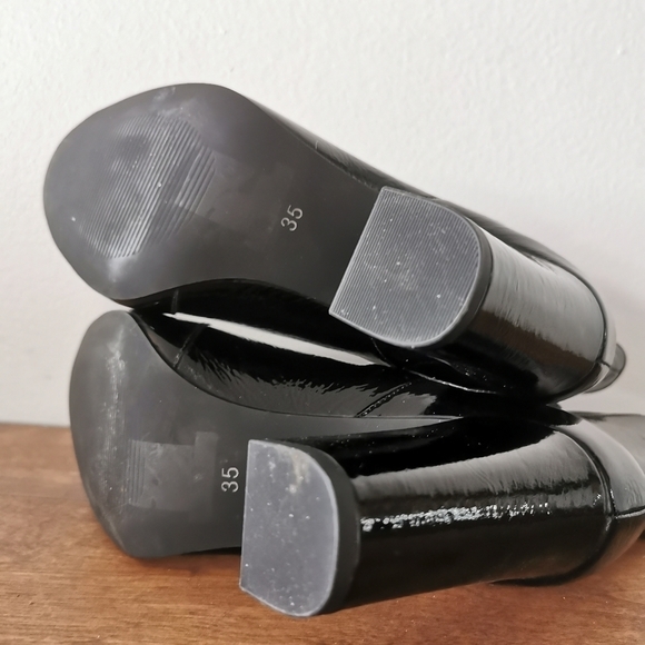 Senso Heeled Chelsea Boots - Picture 7 of 11